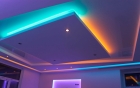 Парящий натяжной потолок с подсветкой