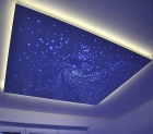 Натяжной потолок звездное небо для детской