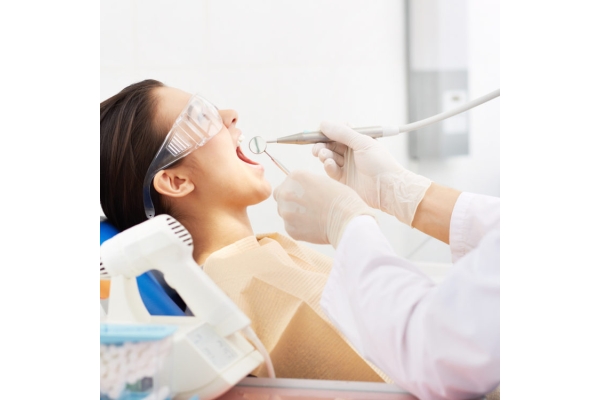 Первичный осмотр, консультация стоматолога ортопеда
